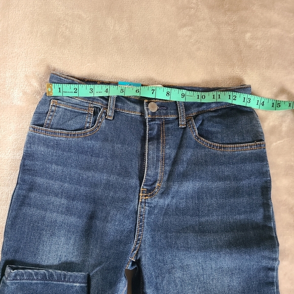 NWT Youth Levis - Picture 8 of 8